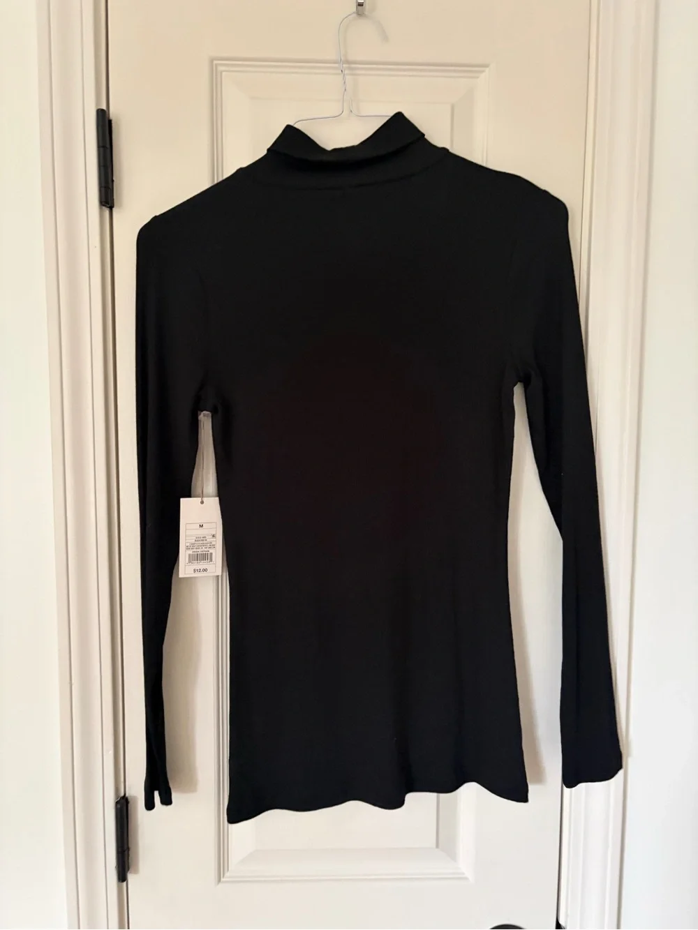 a new day Black Long Sleeve Ribbed Top turtle neck medium new with tags - Picture 5 of 6